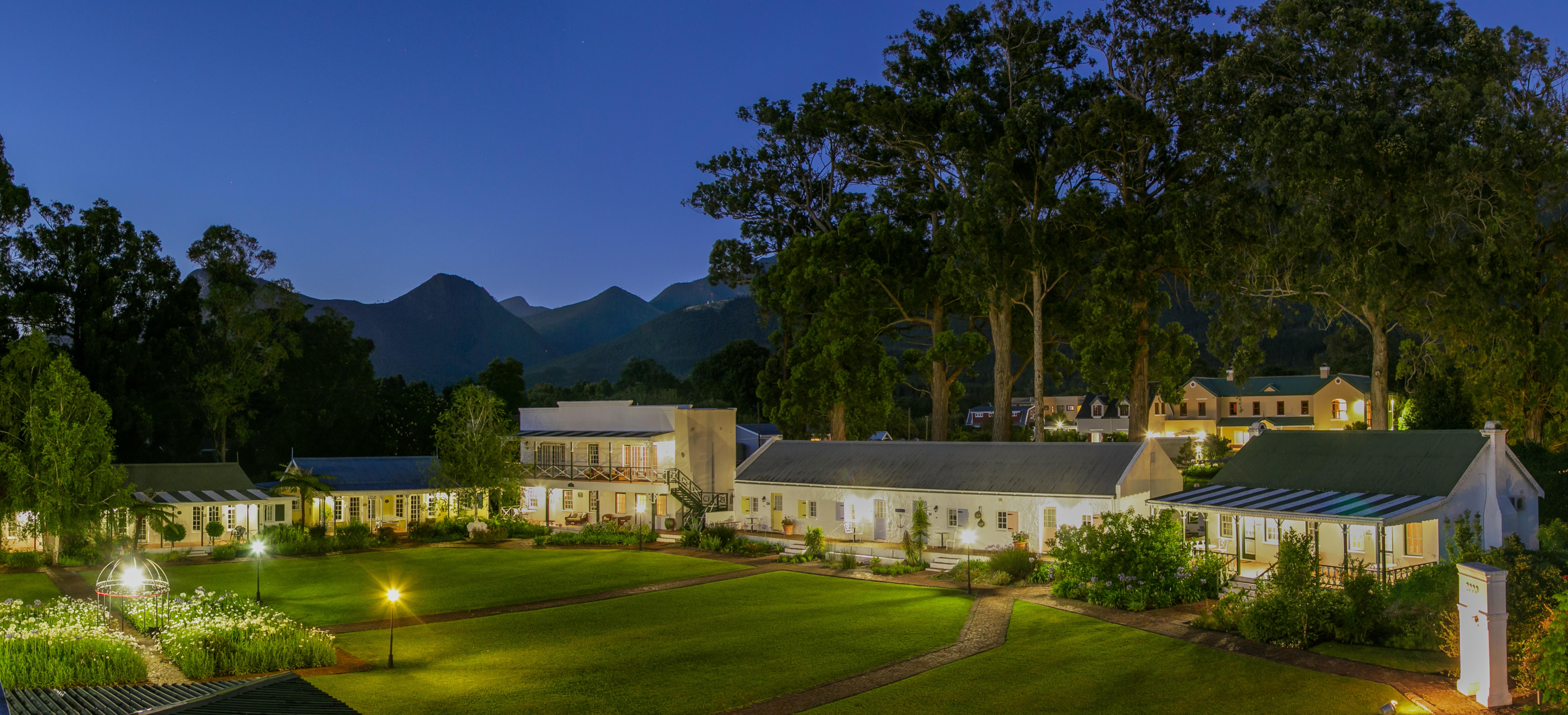 Tsitsikamma Village Inn Стормсривер Экстерьер фото